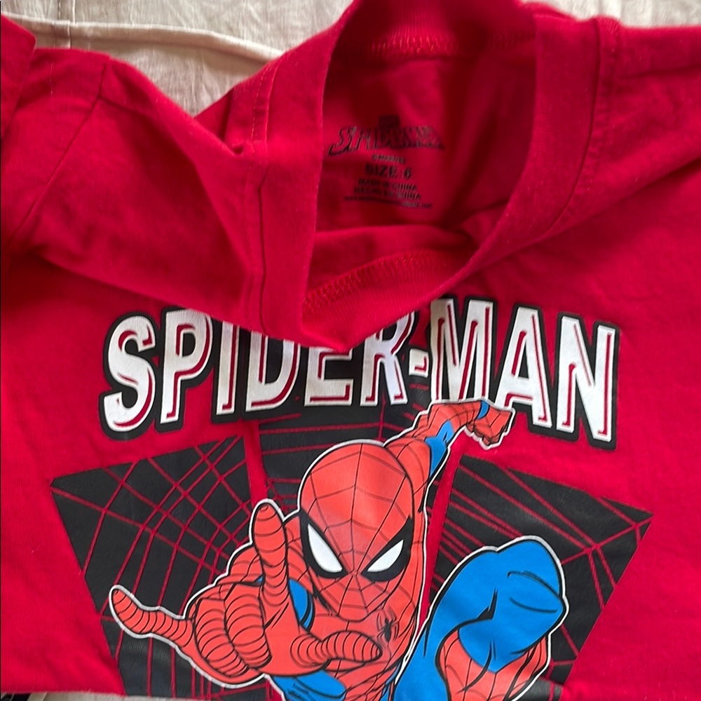 Well loved Kids Graphic T-Shirts and Shorts Bundle. Sized 3T- size 6 - Picture 7 of 8